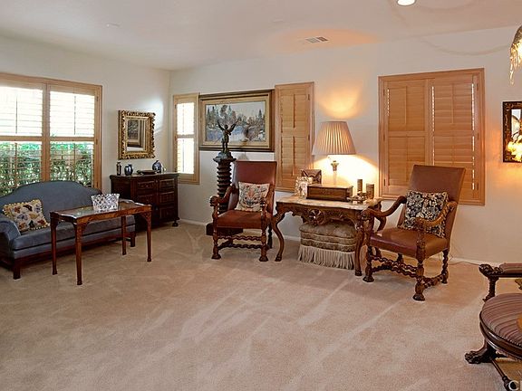 4th image of 695 Wamblee Ln