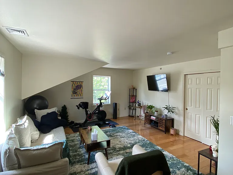 36 Raymond St #63 — Photo 11