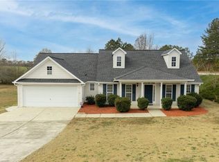 8 Devynwood Dr, Dallas, GA 30157