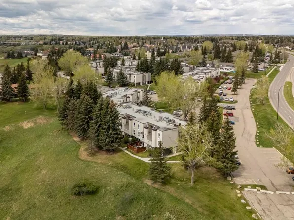 13104 S Elbow Dr SW #1415, Calgary, AB T2W 2P2
