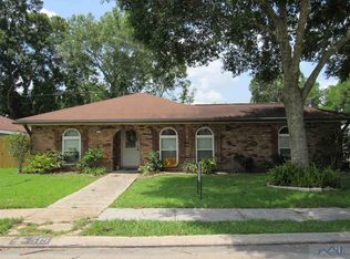 515 Westview Dr, Houma, LA 70364