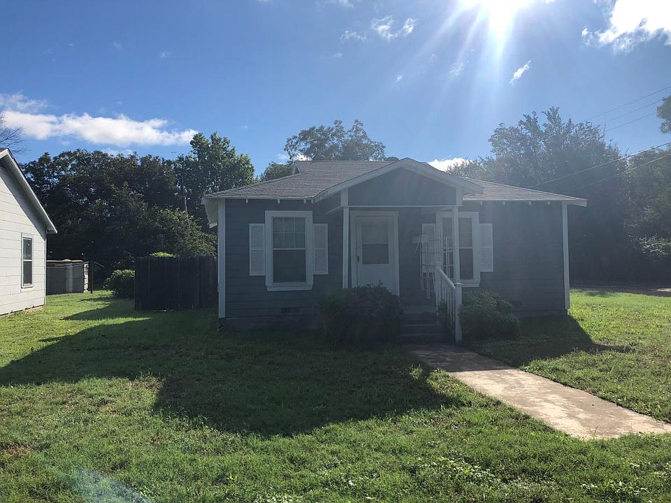 1st image of 319 Ditto Ave