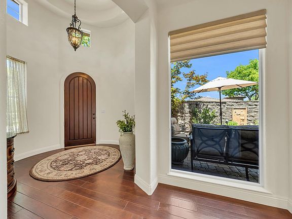 5th image of 8610 San Lucas Cir