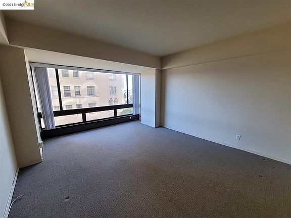 2nd image of 1177 California St APT 403