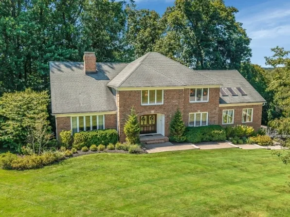 64 Nicole Dr, Denville Twp., NJ 07834