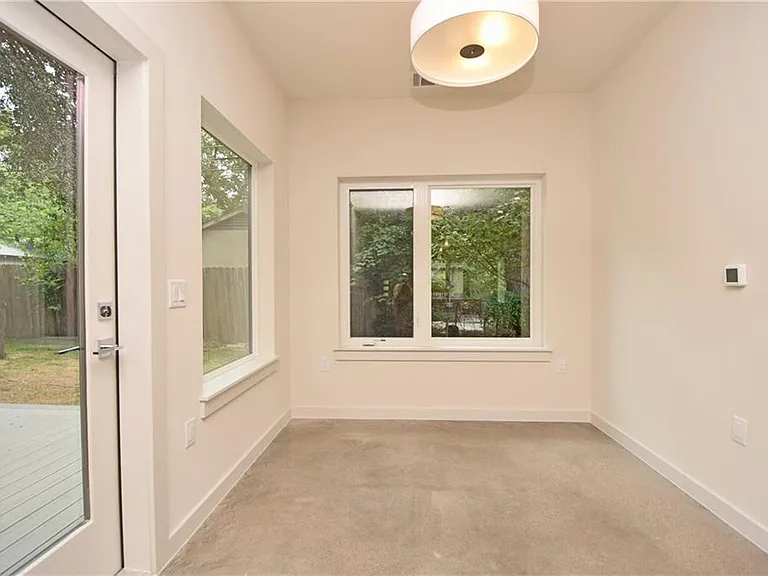 5405 Sunshine Dr #2 — Photo 14