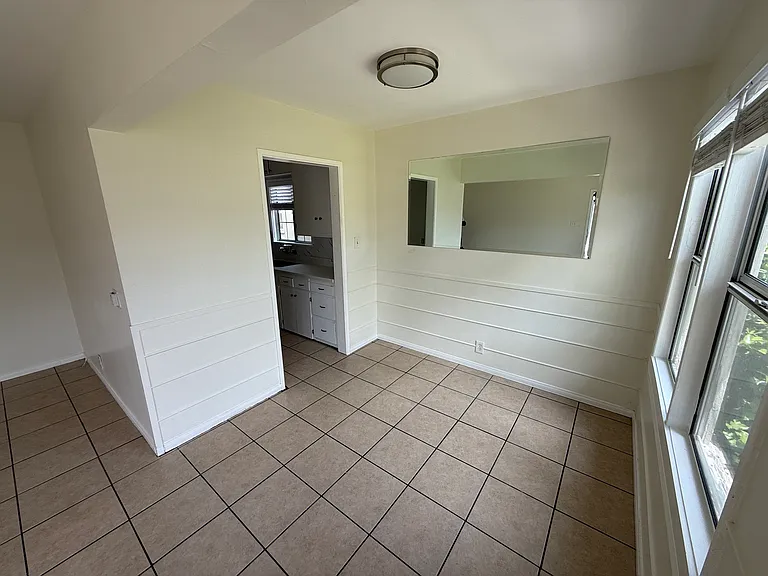 8948 California Ave #B — Photo 9