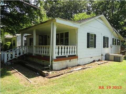 1st image of 506 S Lovell Ave