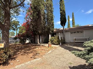 1051 Calle Ciruelo, Thousand Oaks, CA 91360