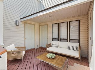 53 Woodsdale Dr, Holiday Island, AR 72631