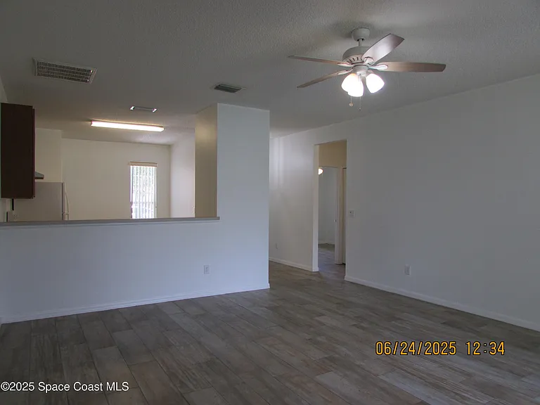 4192 Collinwood Dr — Photo 14