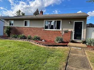12163 Diehl Dr, Sterling Heights, MI