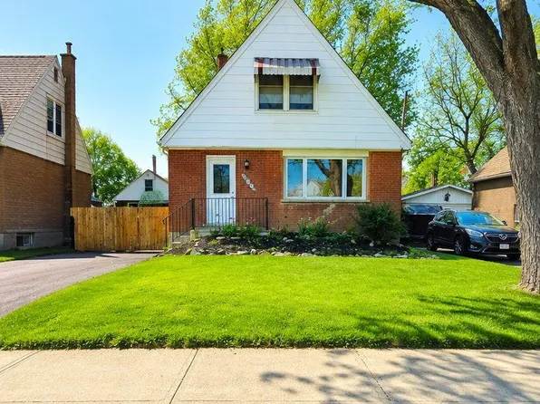 274 E 38th St, Hamilton, ON L8V 4G3
