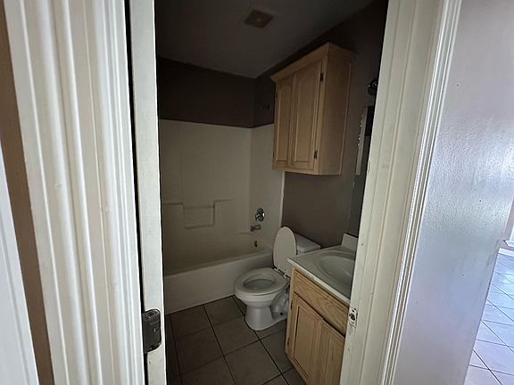 4th image of 1706 Phoenix St APT 1