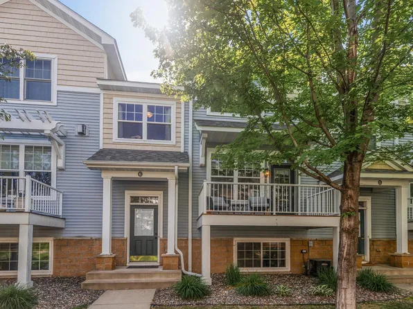 1666 Village Trl E Unit 6, Maplewood, MN 55109