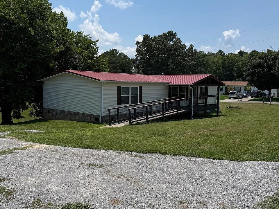 1641 Ponderosa Dr