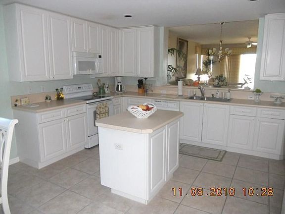 2nd image of 3002 Windward Dr #1101