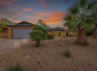 622 E Fairway Rd, Henderson, NV 89015