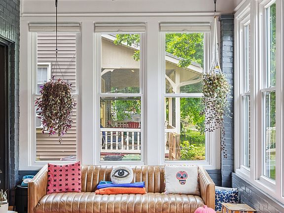 3rd image of 4132 Roland Ave #2