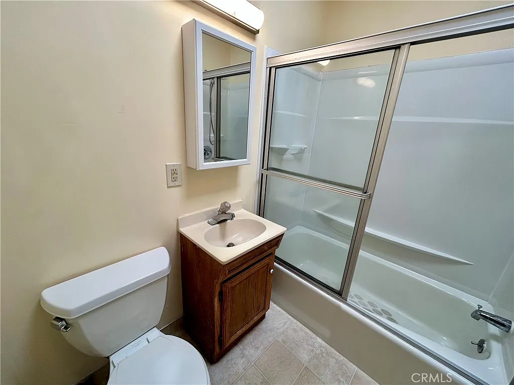 Studio, 331 sqft, $1,500 — Photo 3