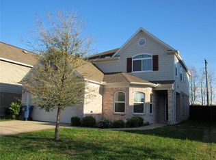 5242 Rio Dr, Baytown, TX 77521