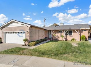 914 Valencia Dr, Los Banos, CA 93635