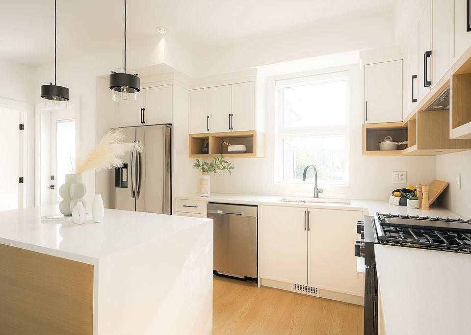 1st image of 7540 Briskham St #2