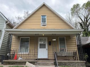 831 Reynolds Ave, Kansas City, KS 66101