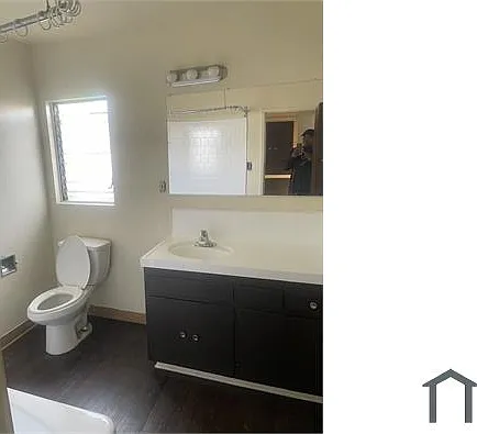 2 bed, $2,300 — Photo 3