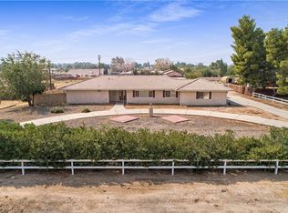 19903 Serrano Rd, Apple Valley, CA 92307