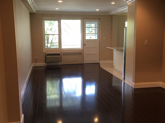 3rd image of 30 Stoner Ave APT 1L