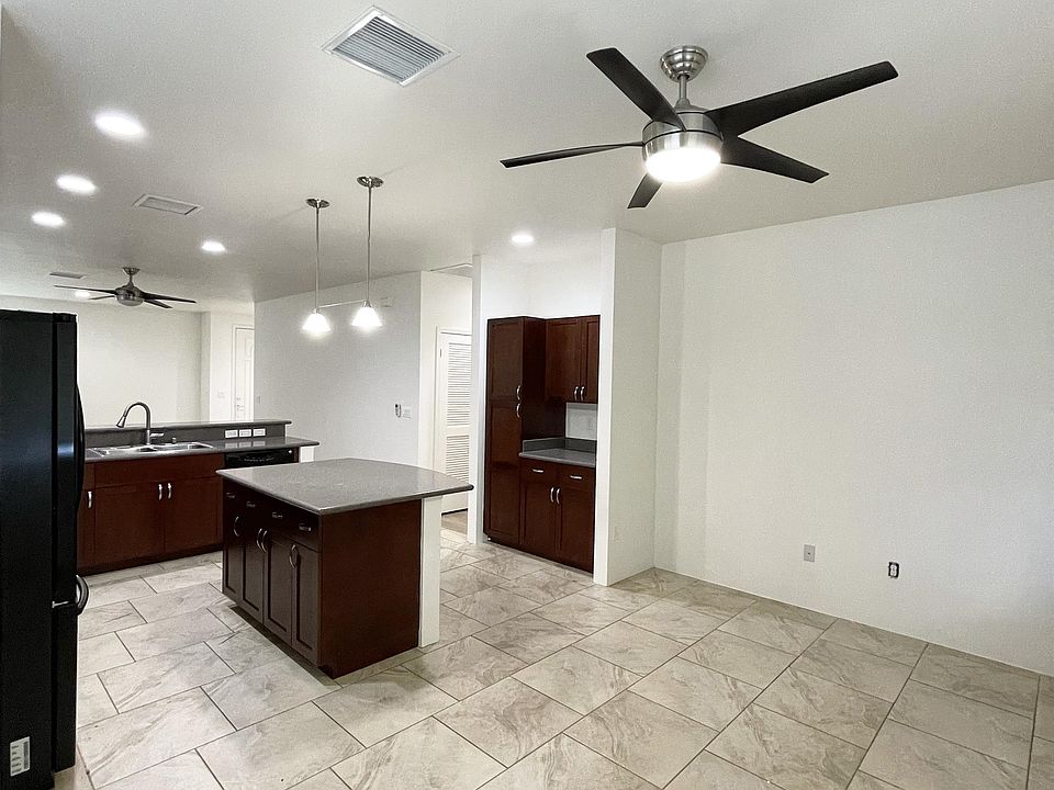 1st image of 405 Malamalama St