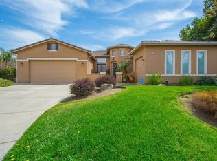 925 N Fairfax Ave, Clovis, CA 93611