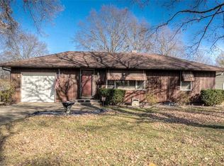 8808 E 85th Ter, Raytown, MO 64138
