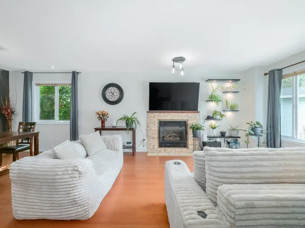 2643 Applegreen Ct, West Kelowna, BC V1Z 3K8