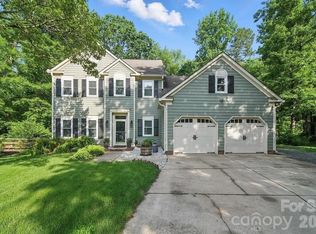 7344 Maitland Ln, Charlotte, NC 28215