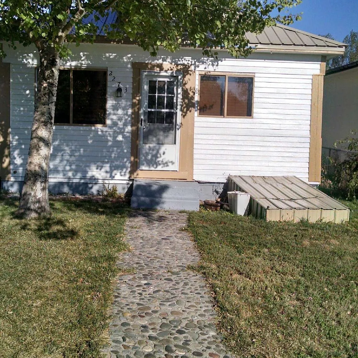 2273 1st St W — Photo 1