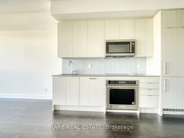181 Bedford Rd #503 — Photo 2