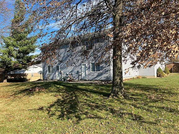 3rd image of 973 Cambridge Dr #971
