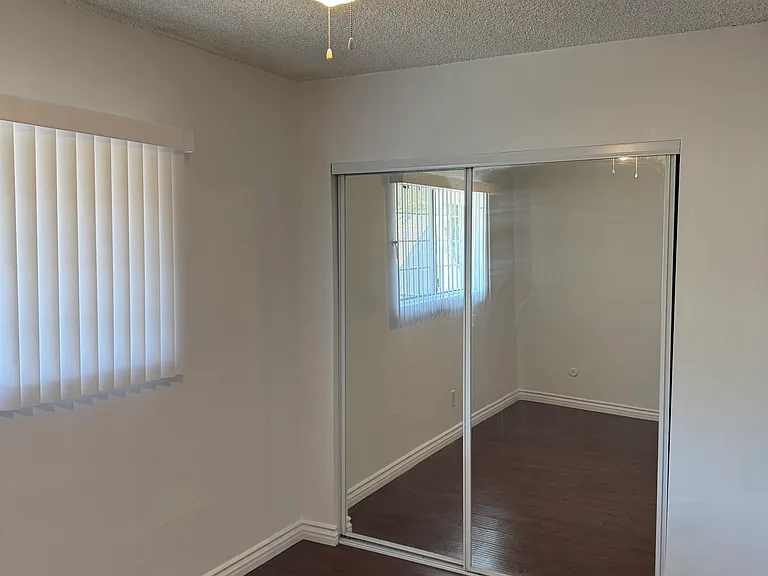 3214 Castalia Ave #4 — Photo 16