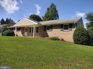 14 York Rd, Jacobus, PA 17407