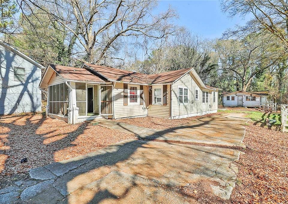 1st image of 66 Howell Dr SW