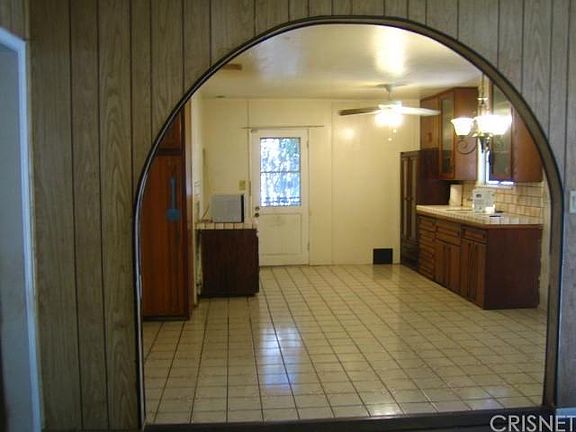 3rd image of 7413 De Soto Ave