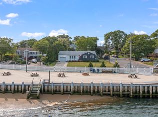 365 S Riverside Dr, Neptune, NJ 07753