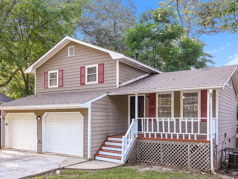 5376 Whitney Ct — Photo 2