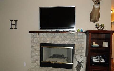4th image of 243 NW Zack Dr