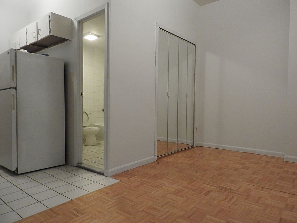 1st image of 58 W 48th St #3A