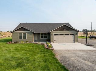 25904 Karlyn Loop, Benton City, WA 99320