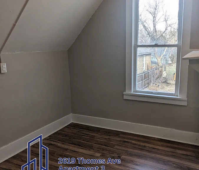 2619 Thomes Ave #3 — Photo 31