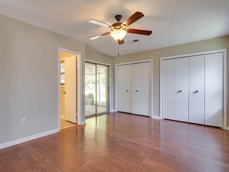 6258 Ridge Manor Dr — Photo 9